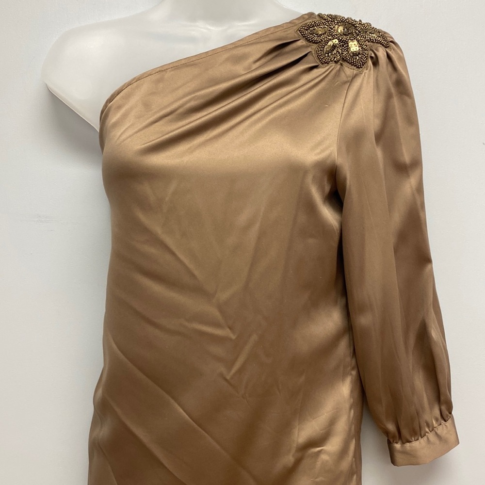 Jennifer Lopez Women’s One Shoulder Sequin Detail Blouse